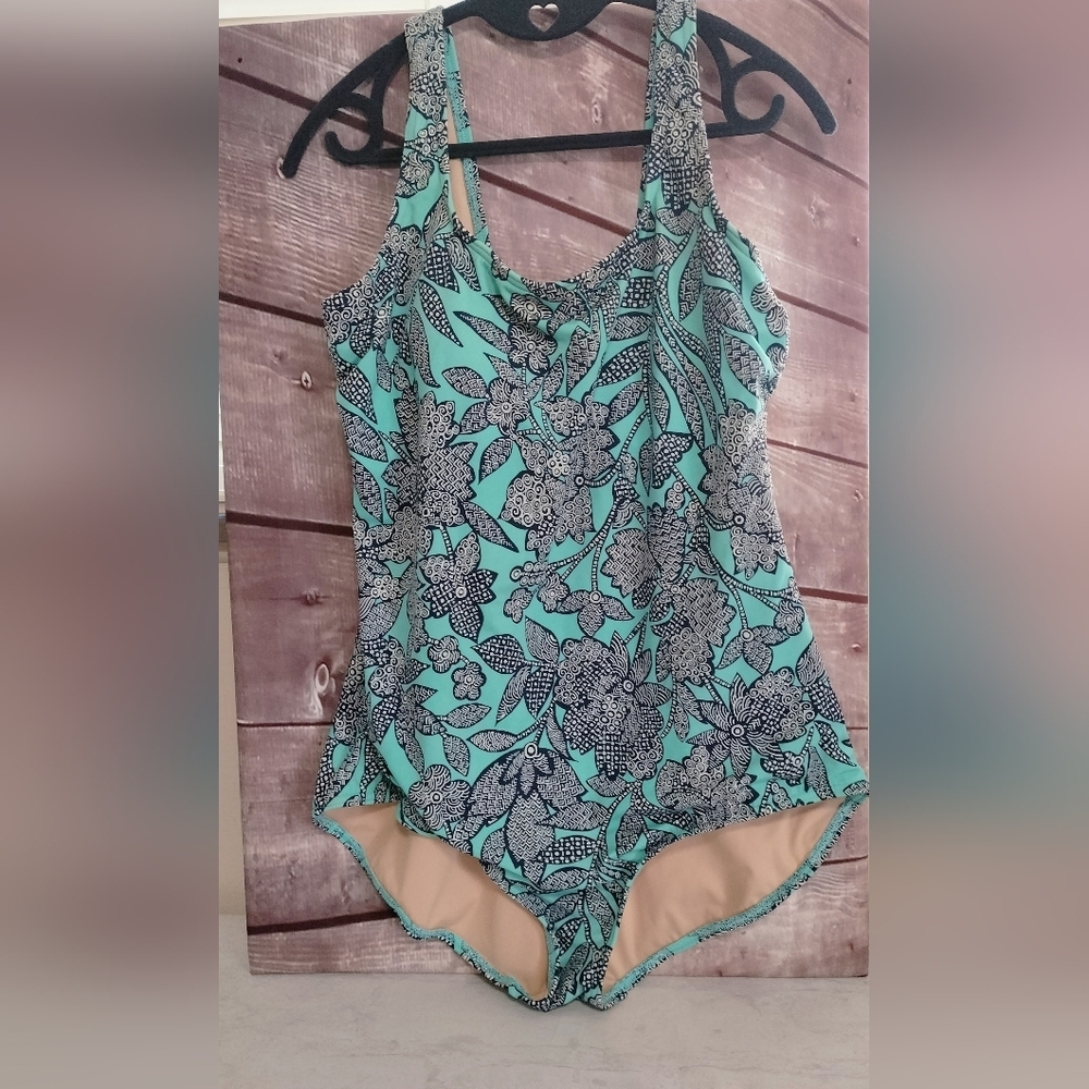 Lands End Women's Plus Sz 18 One Piece Swimsuit Floral Padded